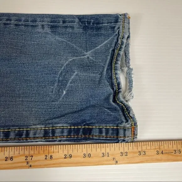 True Religion Rainbow Bobby Destroyed Distressed Jeans Mens 30x33 Denim - Picture 12 of 13